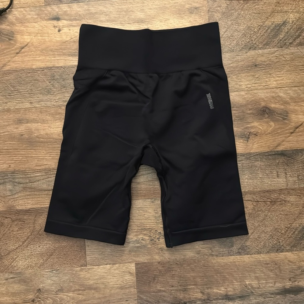 Gym shark bike shorts